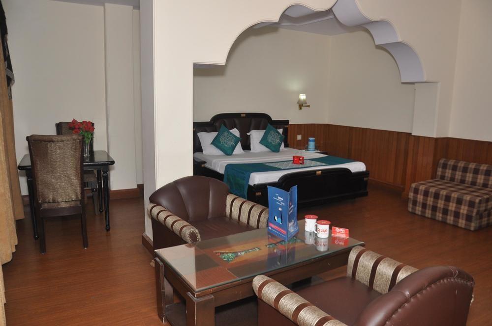 Hotel Aachman Regency Shimla Exterior photo